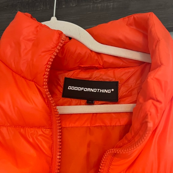 Good For Nothing puffer - Picture 4 of 5